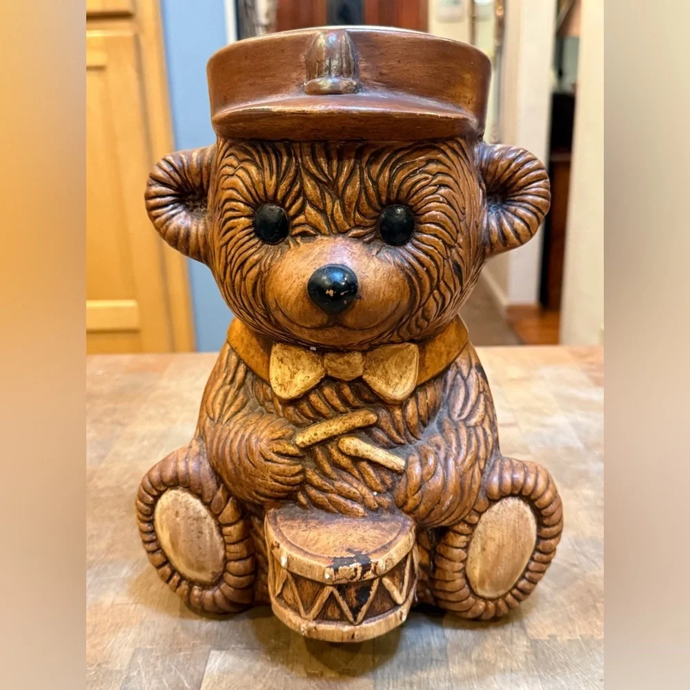 Great American Pottery Company Brown Bear Drummer Vintage Cookie Jar made USA